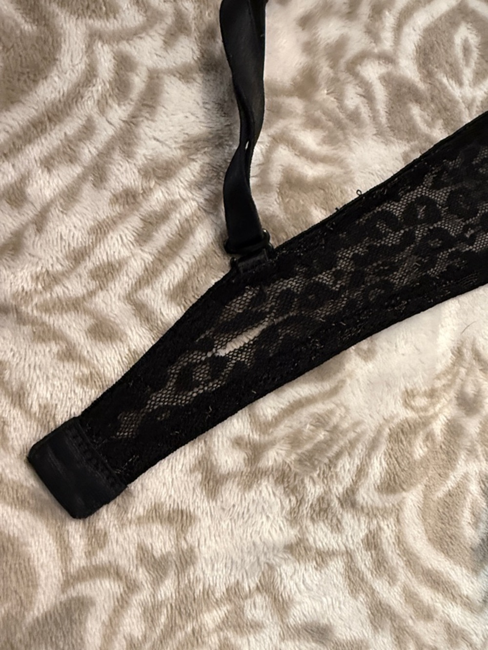 PINK Victoria's Secret Lace and Smooth Push-Up Bra - Black, Beige, Pink - Picture 3 of 5